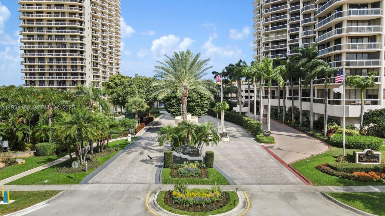 20191 E Country Club Dr, Unit 504, Aventura, FL 33180 Photo