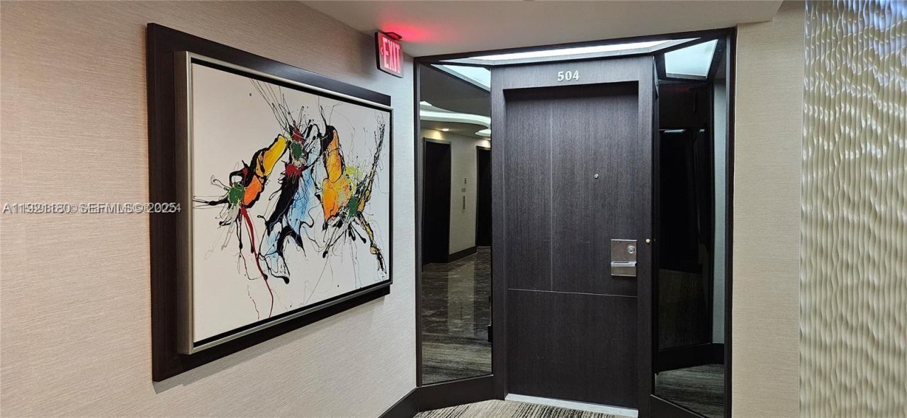 20191 E Country Club Dr, Unit 504, Aventura, FL 33180 Photo