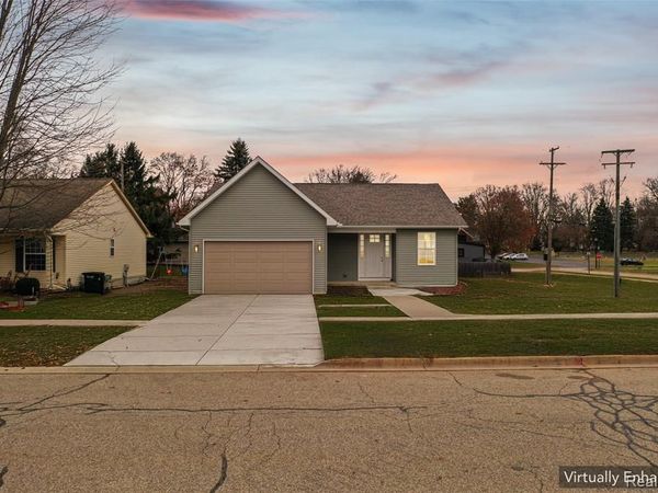188 School House Drive, Imlay City, MI 48444