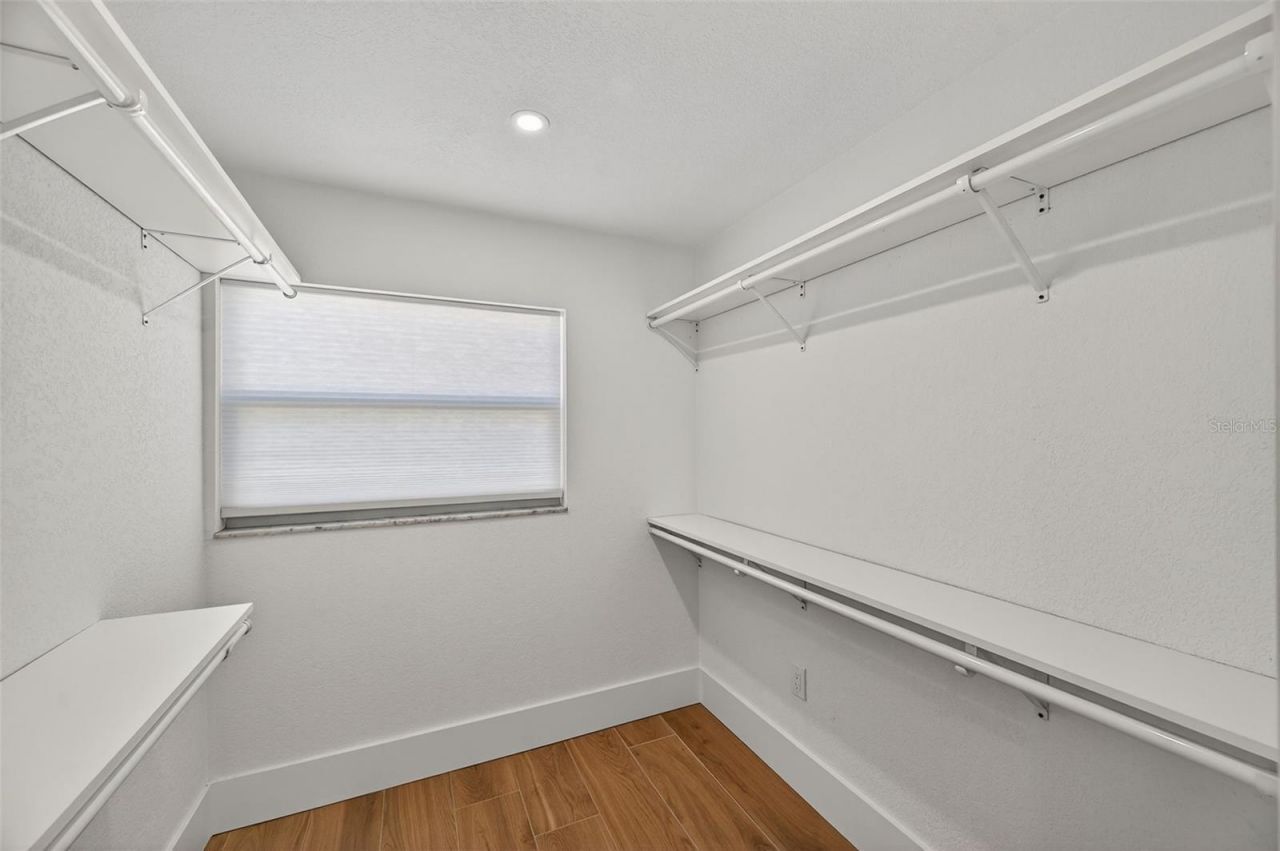 1713 Connecticut Avenue Ne, Saint Petersburg, FL 33703 Photo