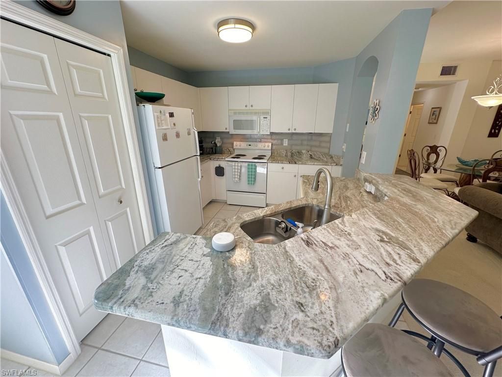 22975 Lone Oak Dr, Estero, FL 33928 Photo