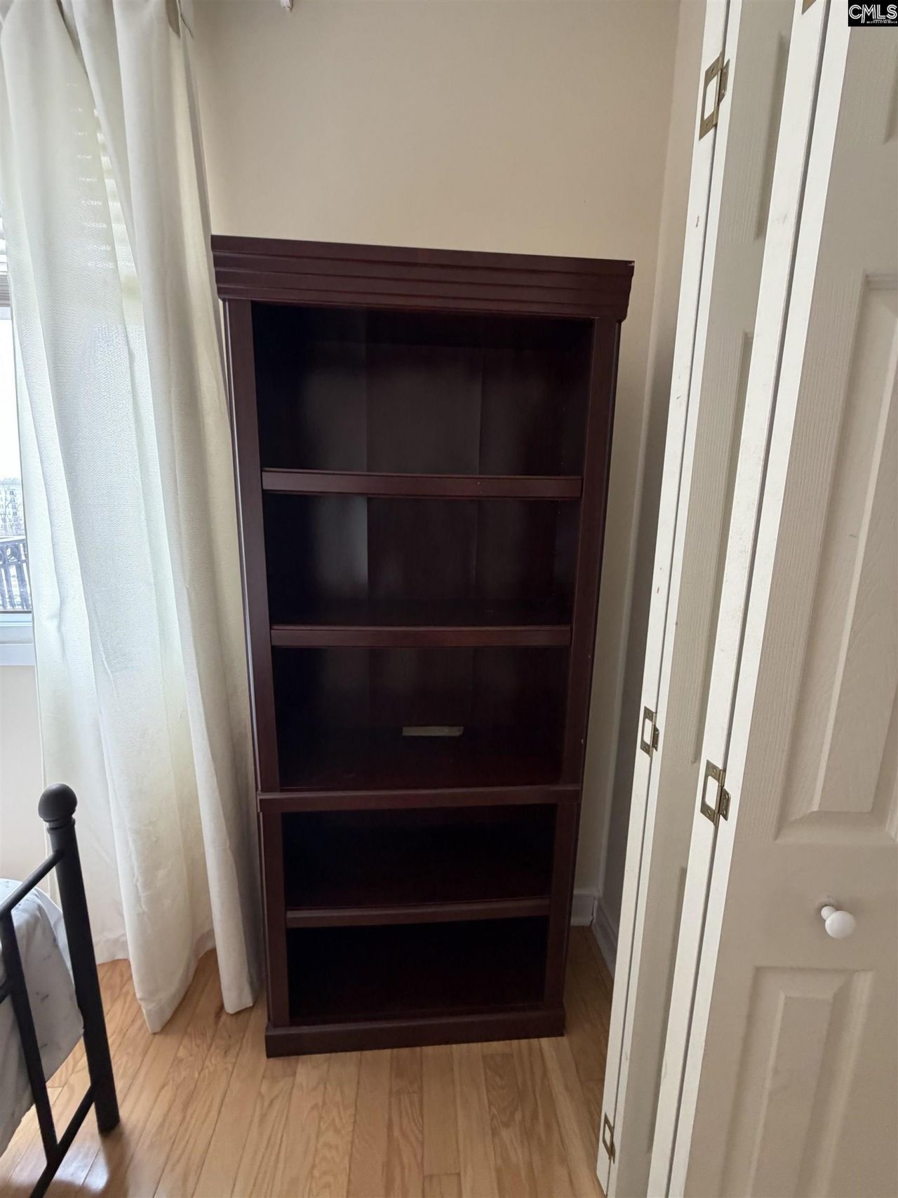 619 King Street Photo 15