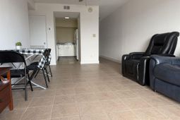 619 King Street photo 4