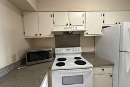 619 King Street photo 4