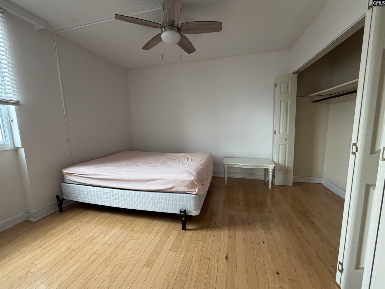 619 King Street Photo 9