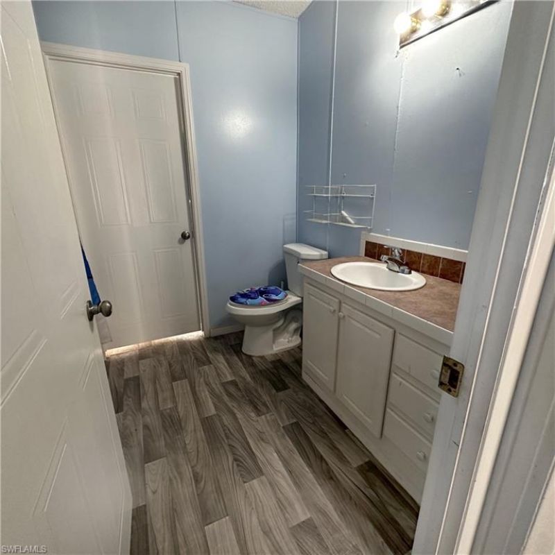 7607 Peyraud Dr, North Fort Myers, FL 33917 Photo