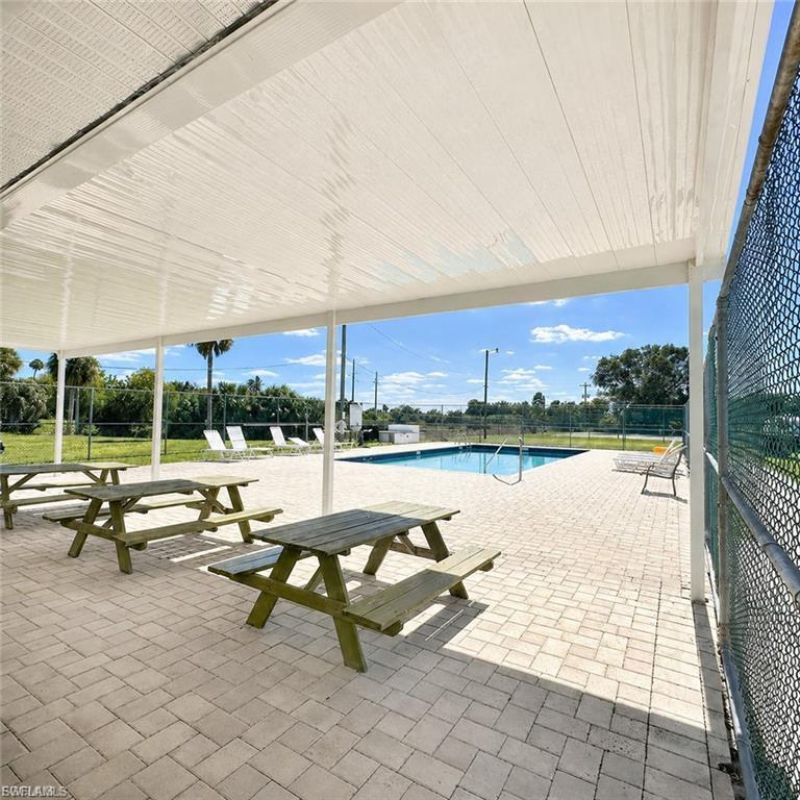 7607 Peyraud Dr, North Fort Myers, FL 33917 Photo