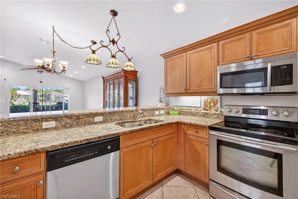 11081 Yellow Poplar Dr, Fort Myers, FL 33913 Photo