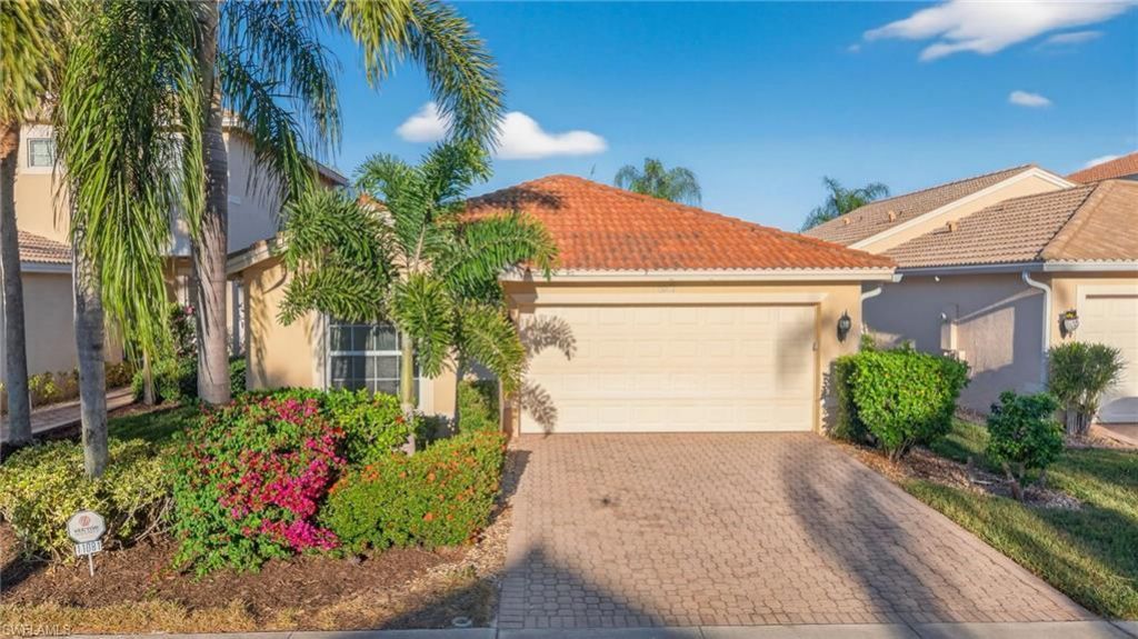 11081 Yellow Poplar Dr, Fort Myers, FL 33913 Photo