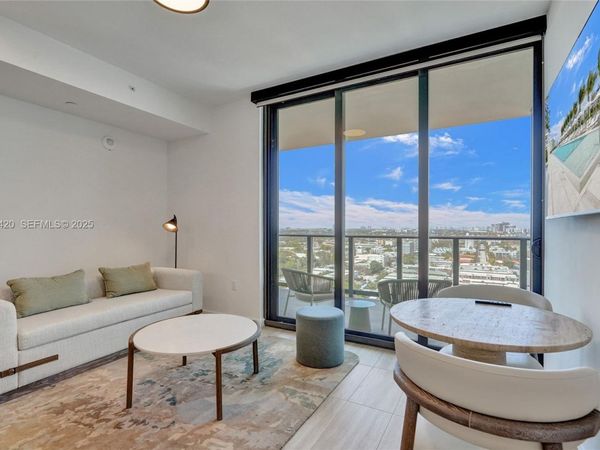 580 72nd St, Unit 905, Miami Beach, FL 33141