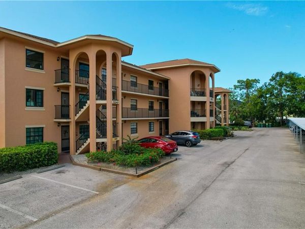 5535 Rattlesnake Hammock RD, Unit 205, NAPLES, FL 34113