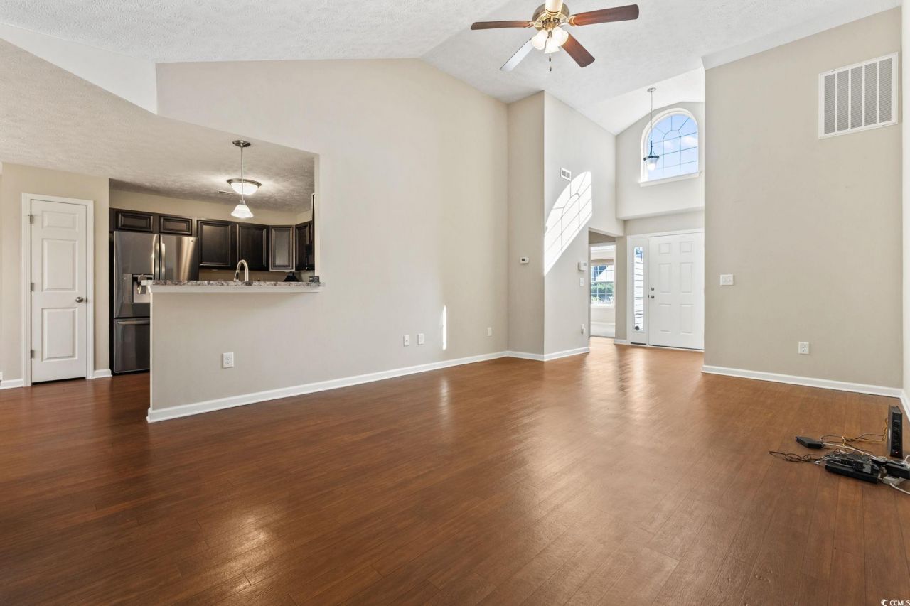 209 Foxpath Loop Photo 14