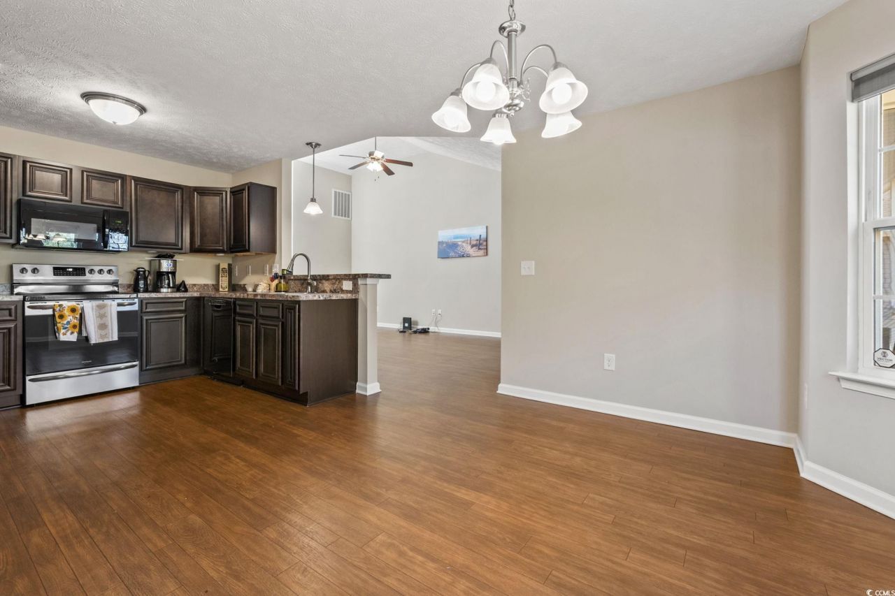 209 Foxpath Loop Photo 17