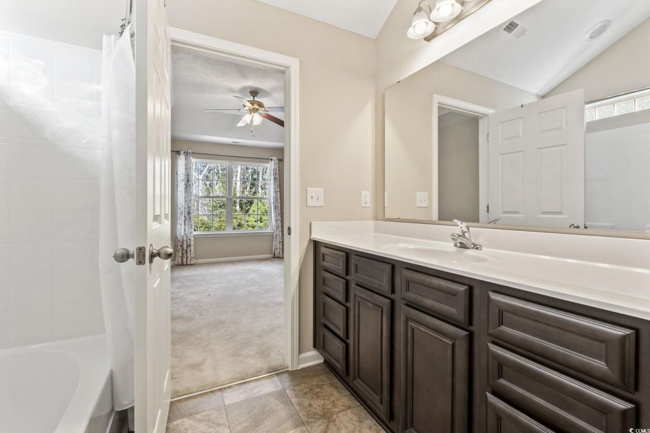 209 Foxpath Loop Photo 29