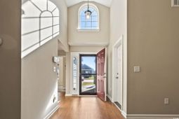 209 Foxpath Loop photo 4