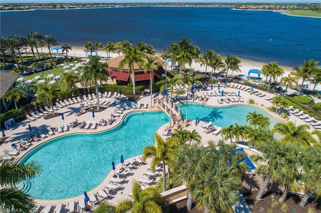9064 Siesta Bay Dr, Unit 5-102, Naples, FL 34120 Photo