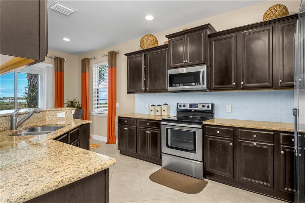 9064 Siesta Bay Dr, Unit 5-102, Naples, FL 34120 Photo