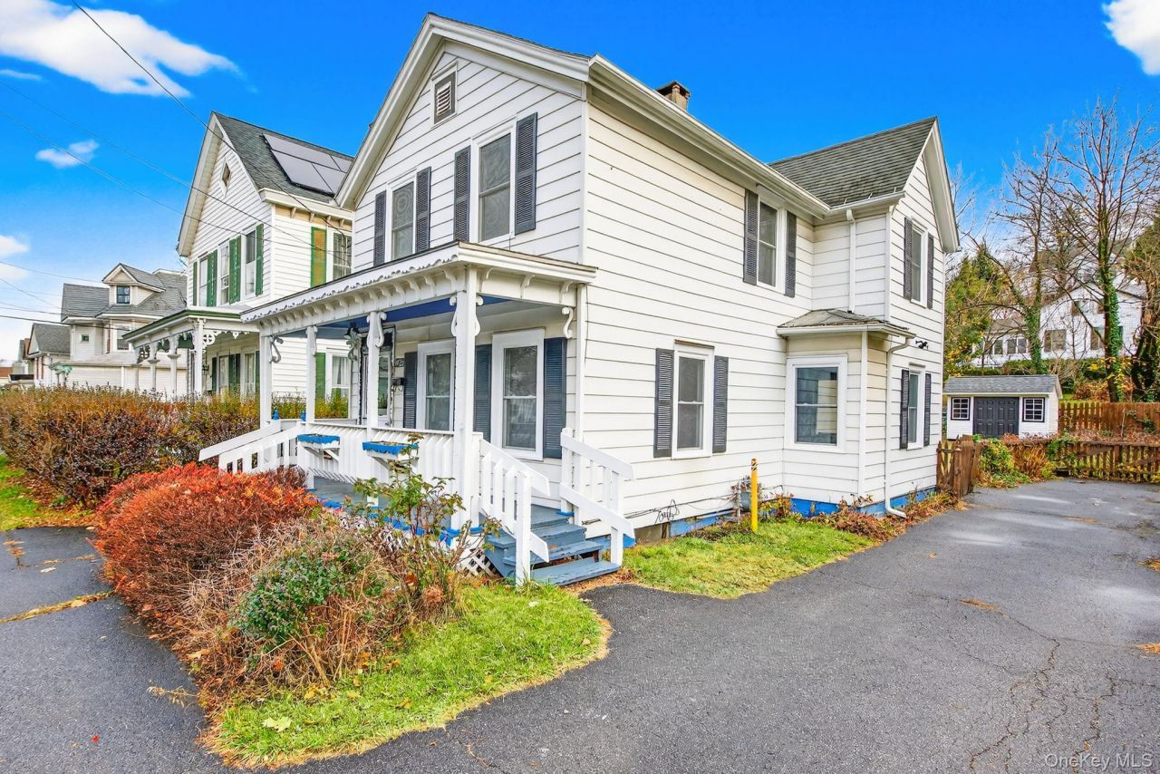 62 Foxhall Avenue, Kingston, NY 12401 Main Photo