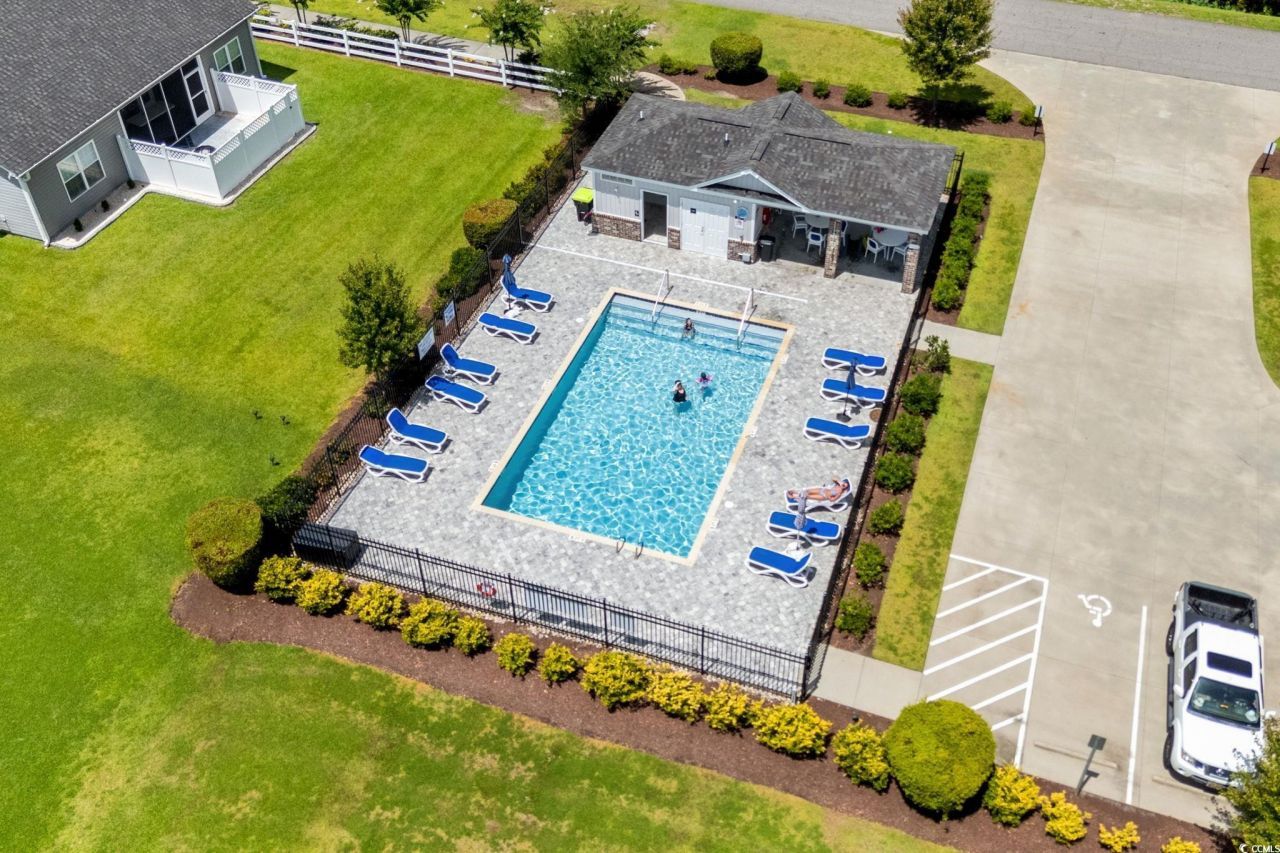 187 Palm Terrace Loop Photo 37