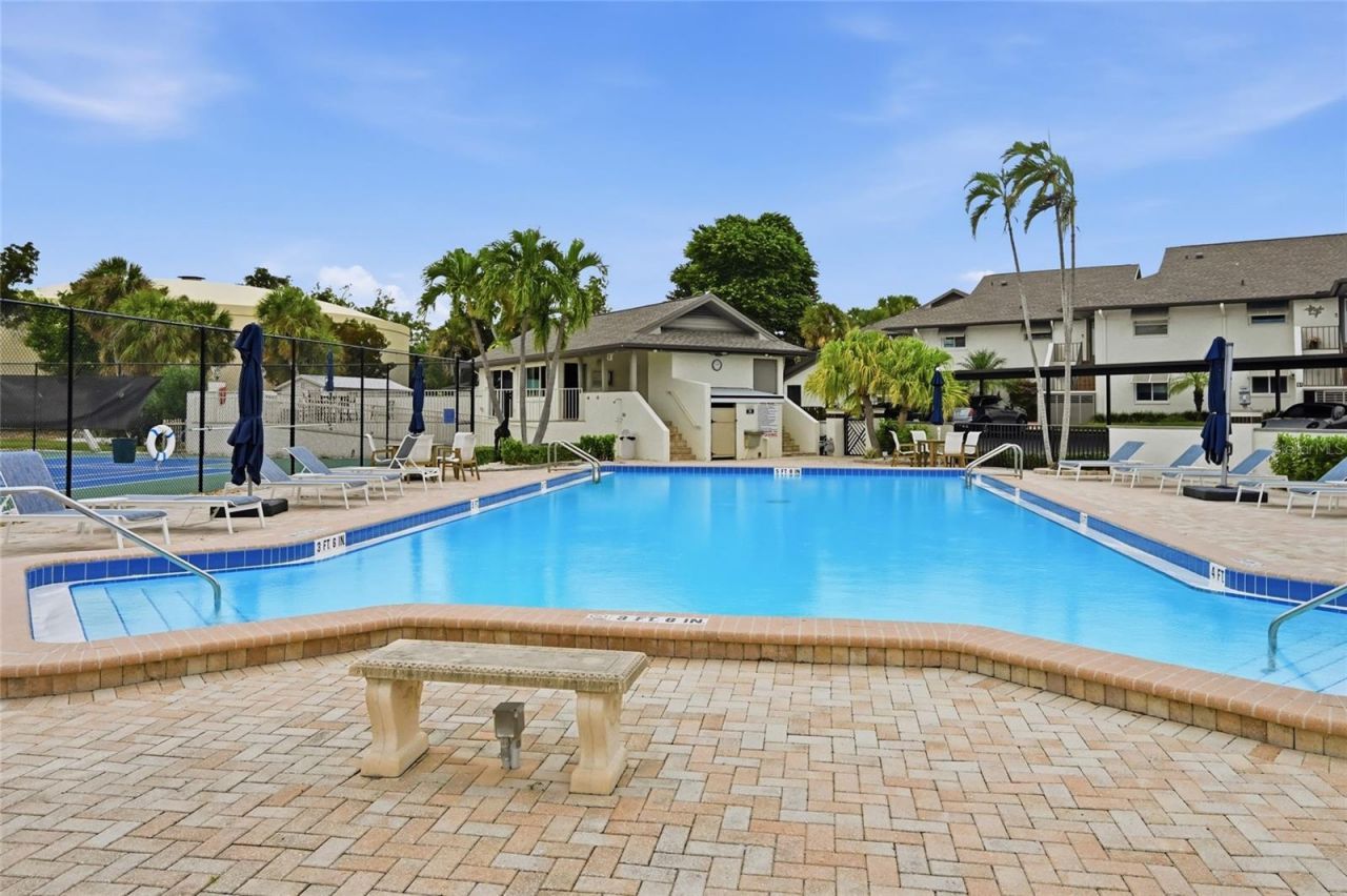 4234 Gulf Of Mexico Drive, Unit D1, Longboat Key, FL 34228 Photo