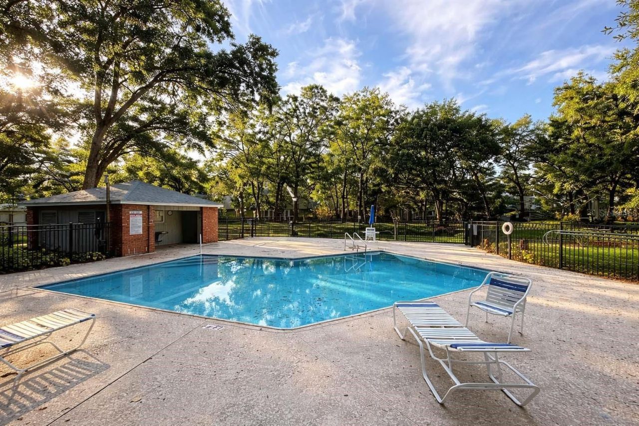 626 Red Oak Circle, Unit 110, Altamonte Springs, FL 32701 Photo