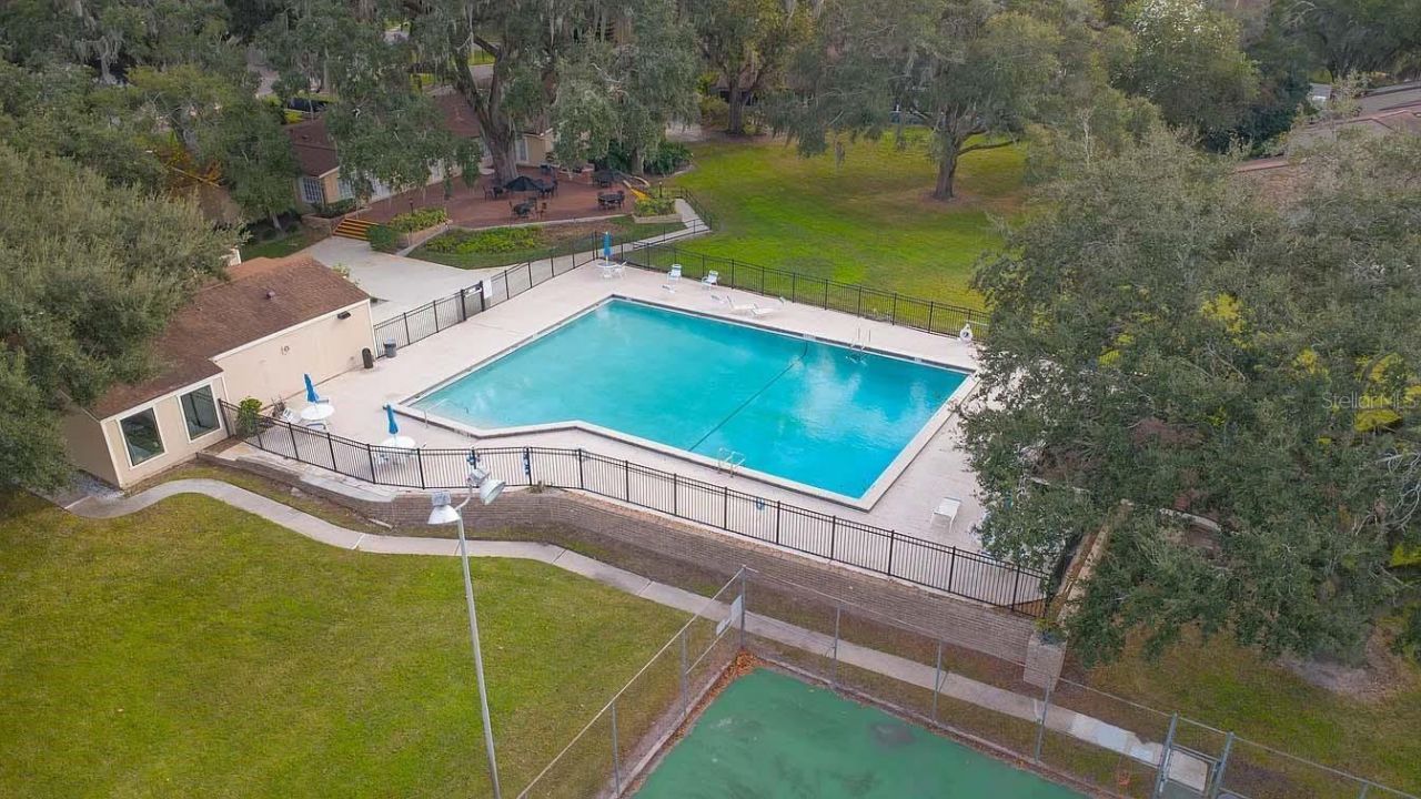 626 Red Oak Circle, Unit 110, Altamonte Springs, FL 32701 Photo