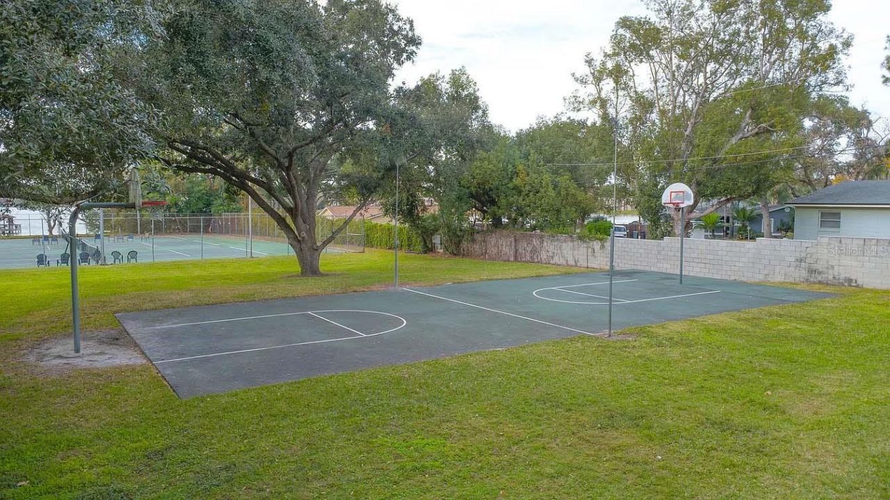 626 Red Oak Circle, Unit 110, Altamonte Springs, FL 32701 Photo