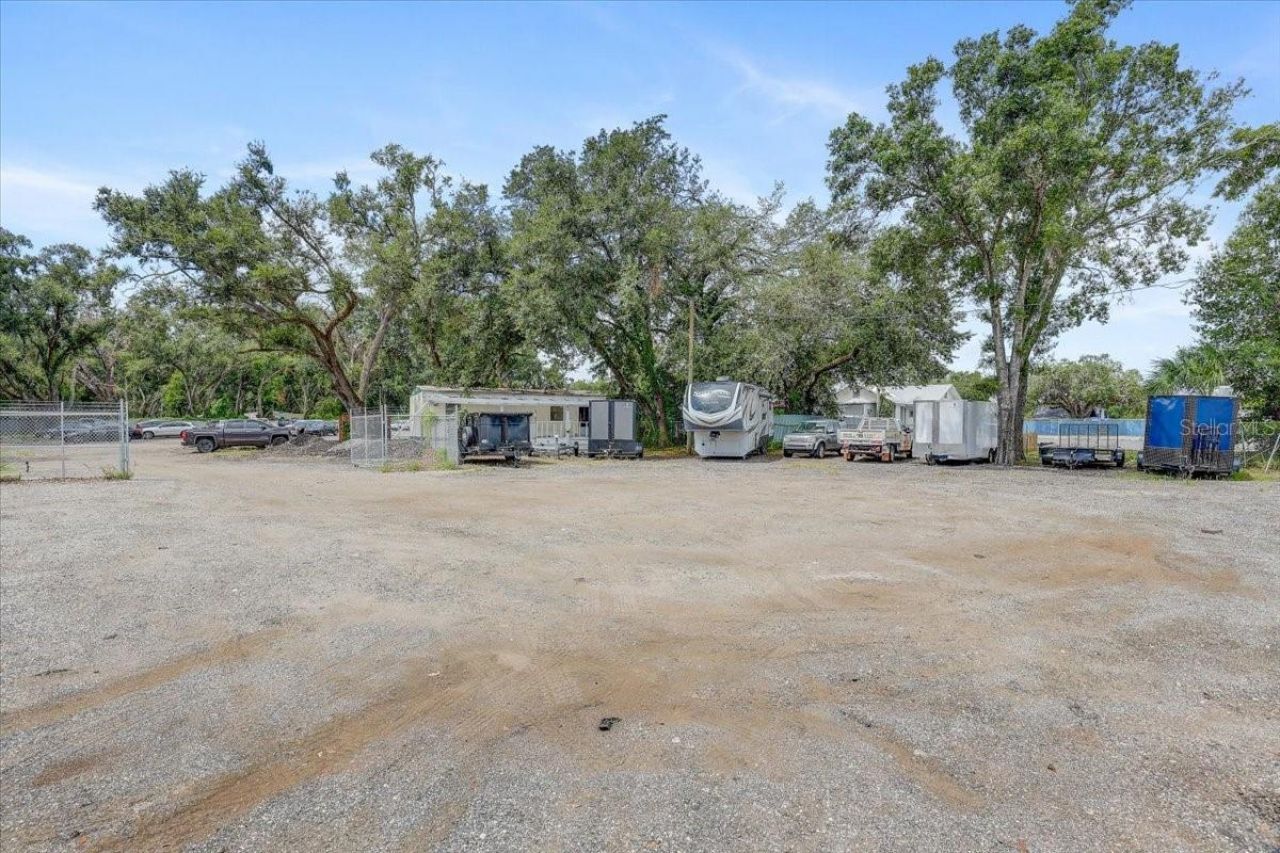11309 E 92 Highway, Seffner, FL 33584 Photo