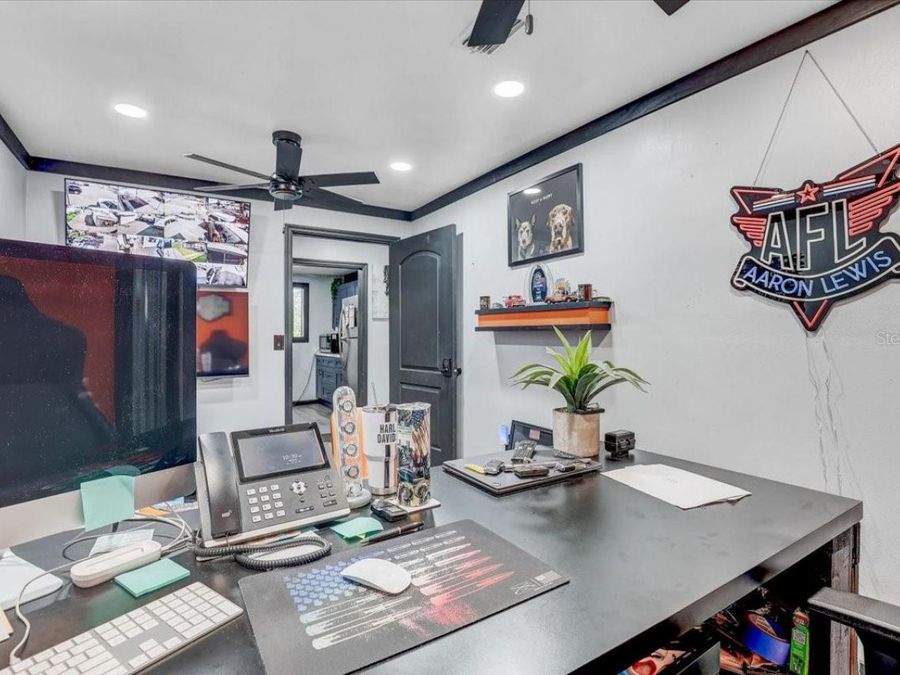 Property Image 37