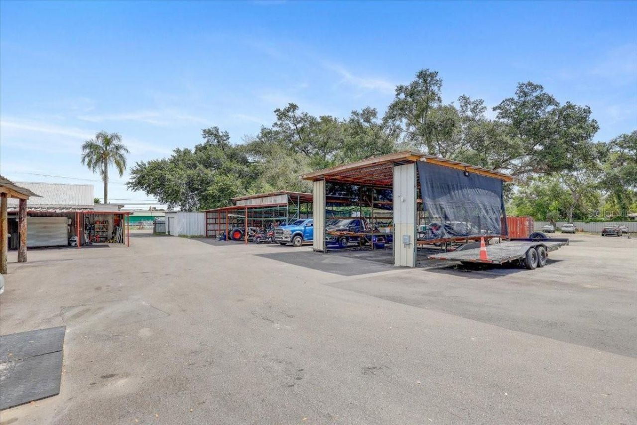 11309 E 92 Highway, Seffner, FL 33584 Photo