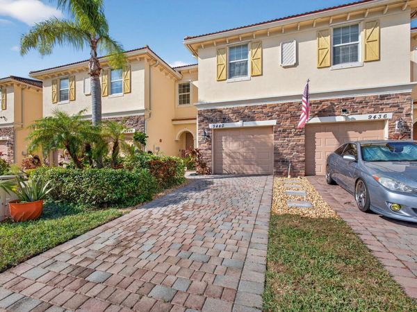 9440 SW Merlin Court, Stuart, FL 34997