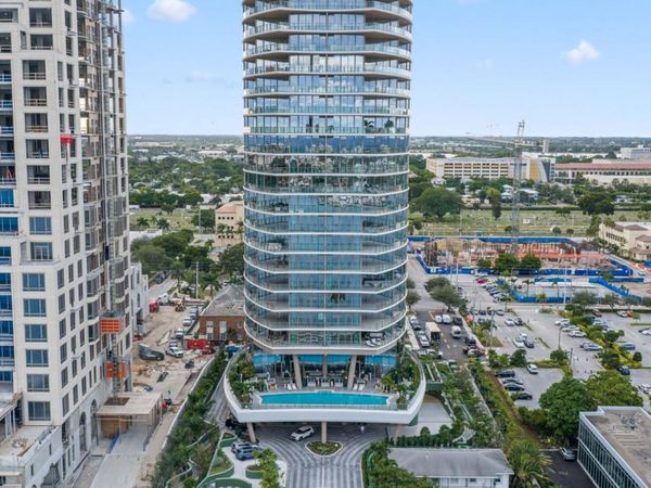 1333 S Flagler Drive, Unit 702, West Palm Beach, FL 33401