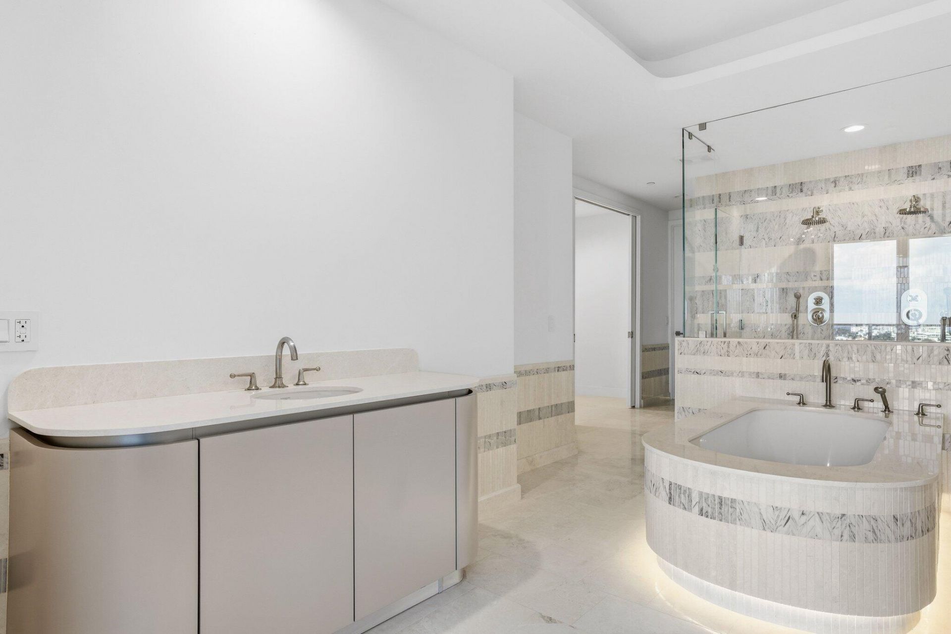 1333 S Flagler Drive, Unit 702, West Palm Beach, FL 33401 Photo