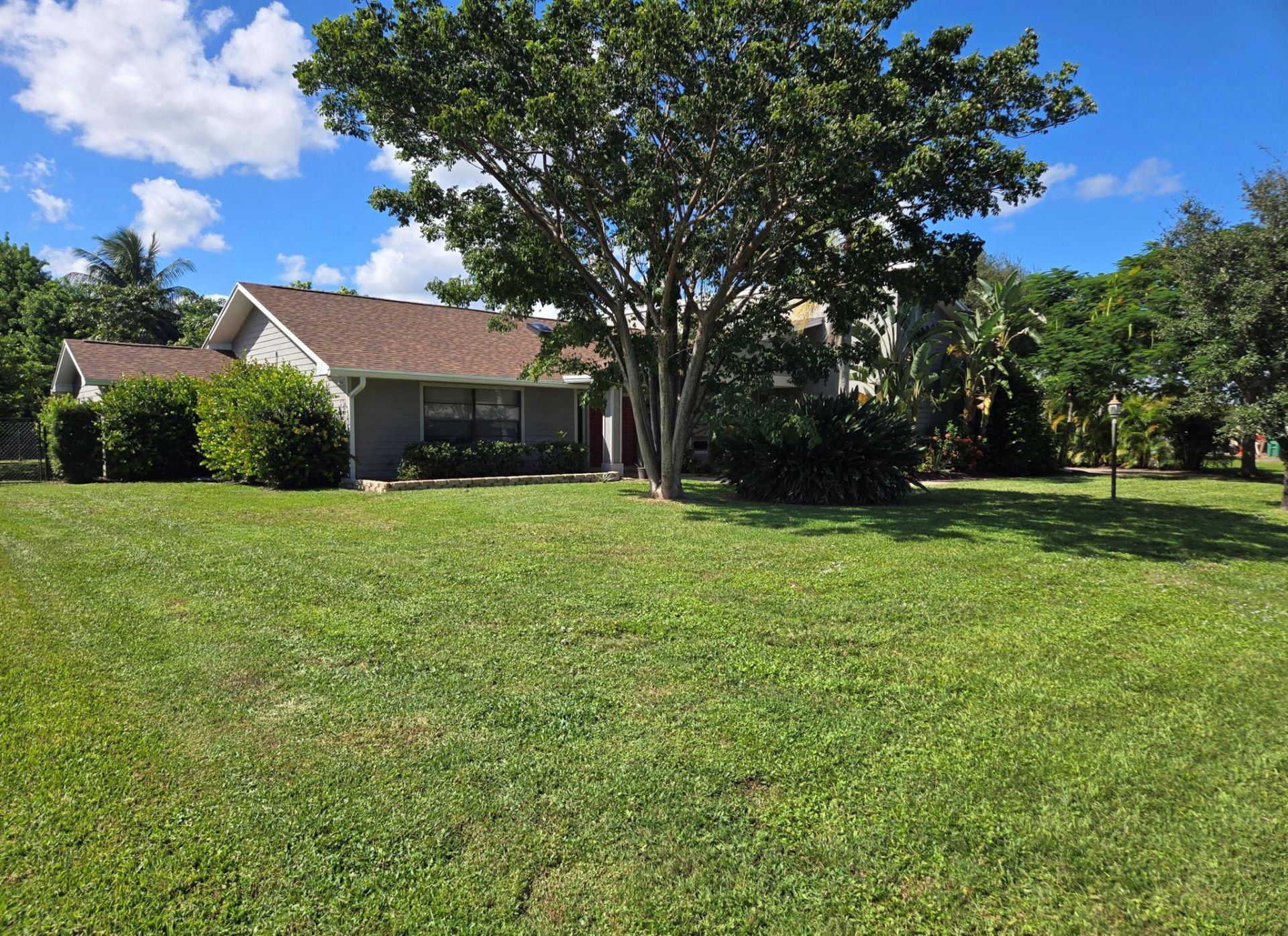 2850 SE Calvin Street, Port Saint Lucie, FL 34952 Photo