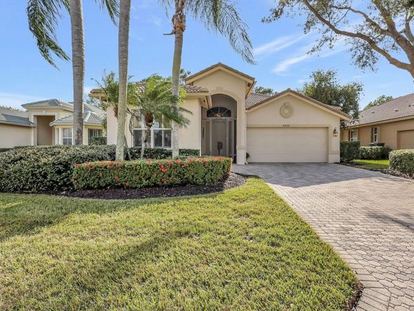 8929 First Tee Road, Port St. Lucie, FL 34986