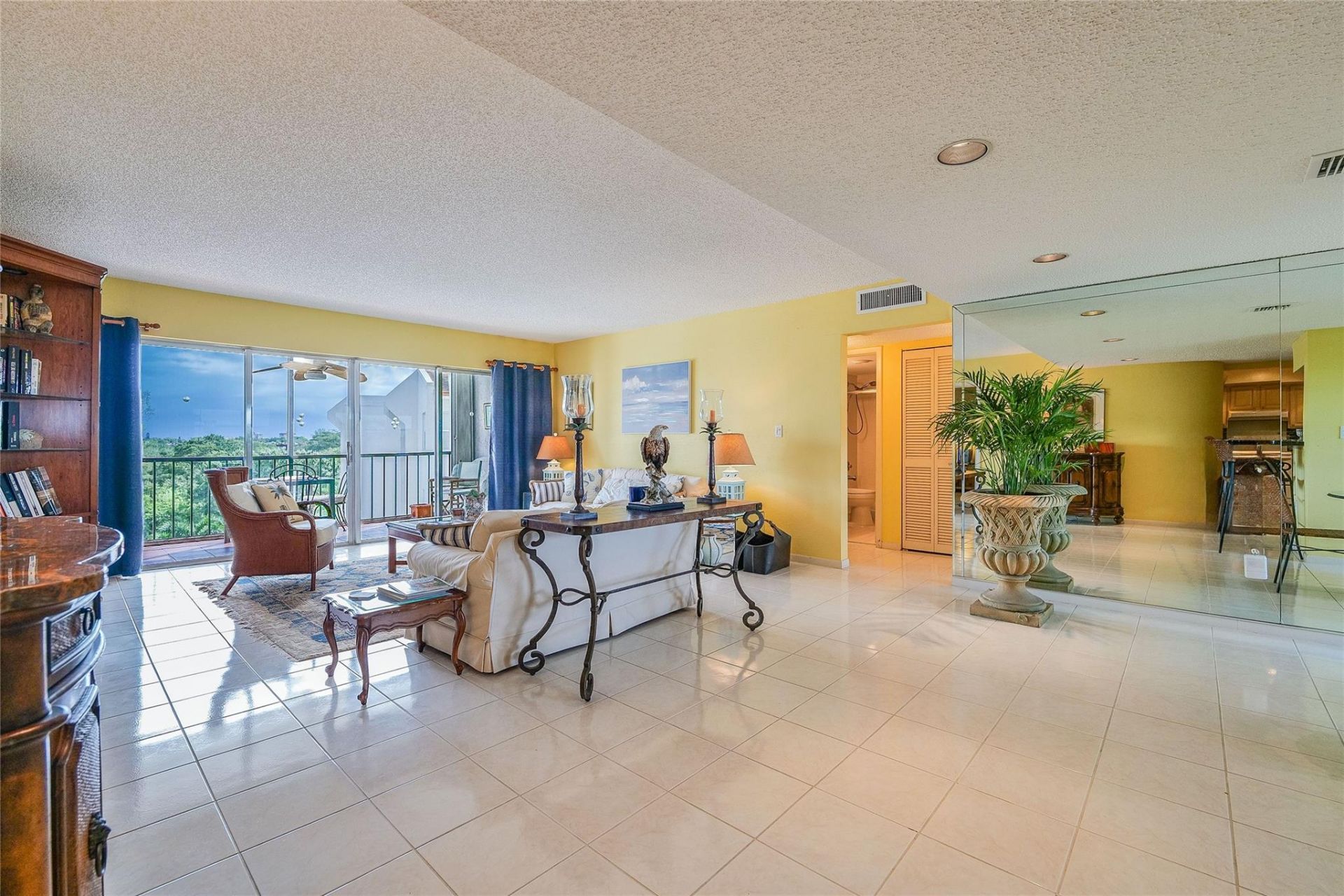 3930 Inverrary Boulevard, Unit 608 D, Lauderhill, FL 33319 Photo