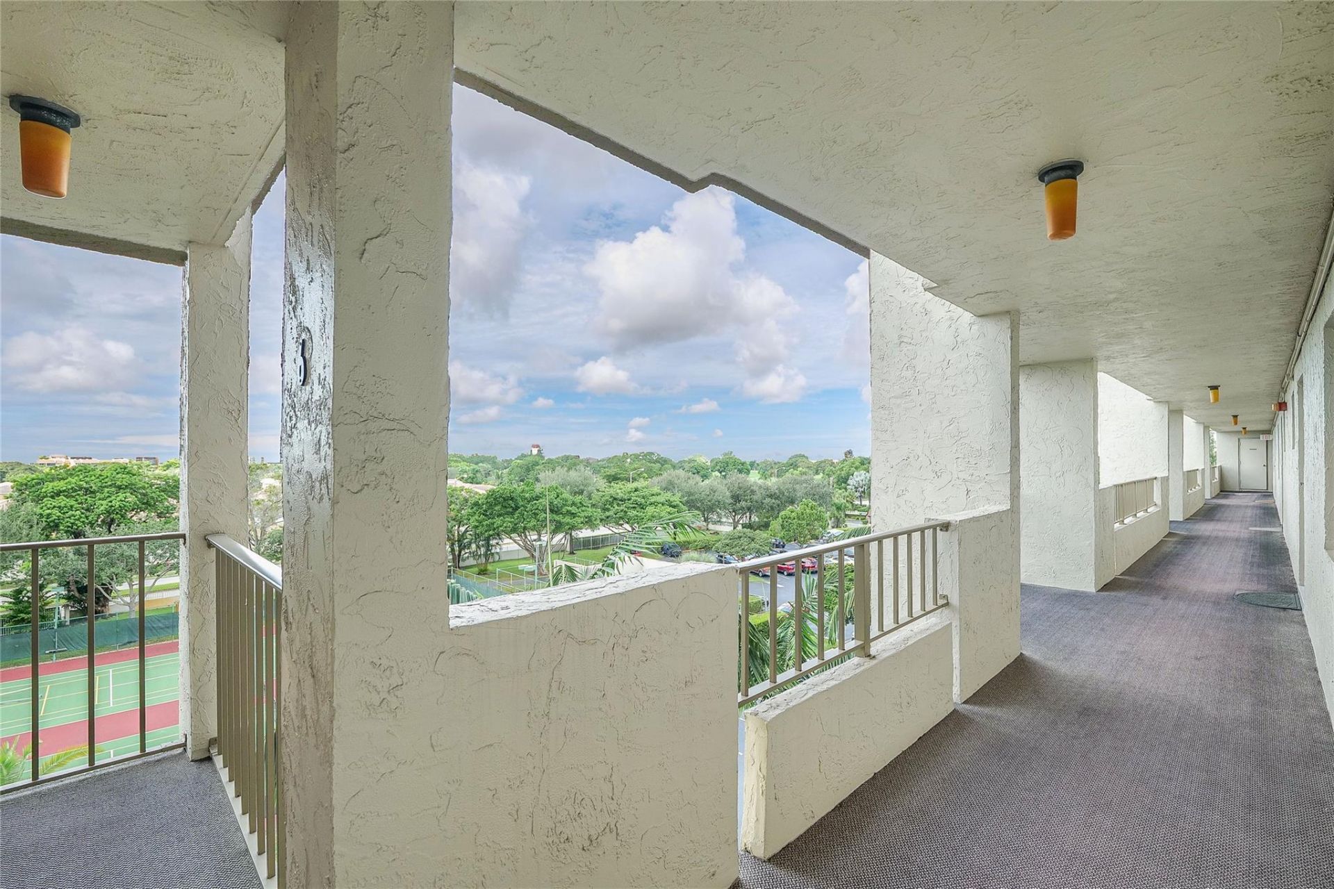 3930 Inverrary Boulevard, Unit 608 D, Lauderhill, FL 33319 Photo