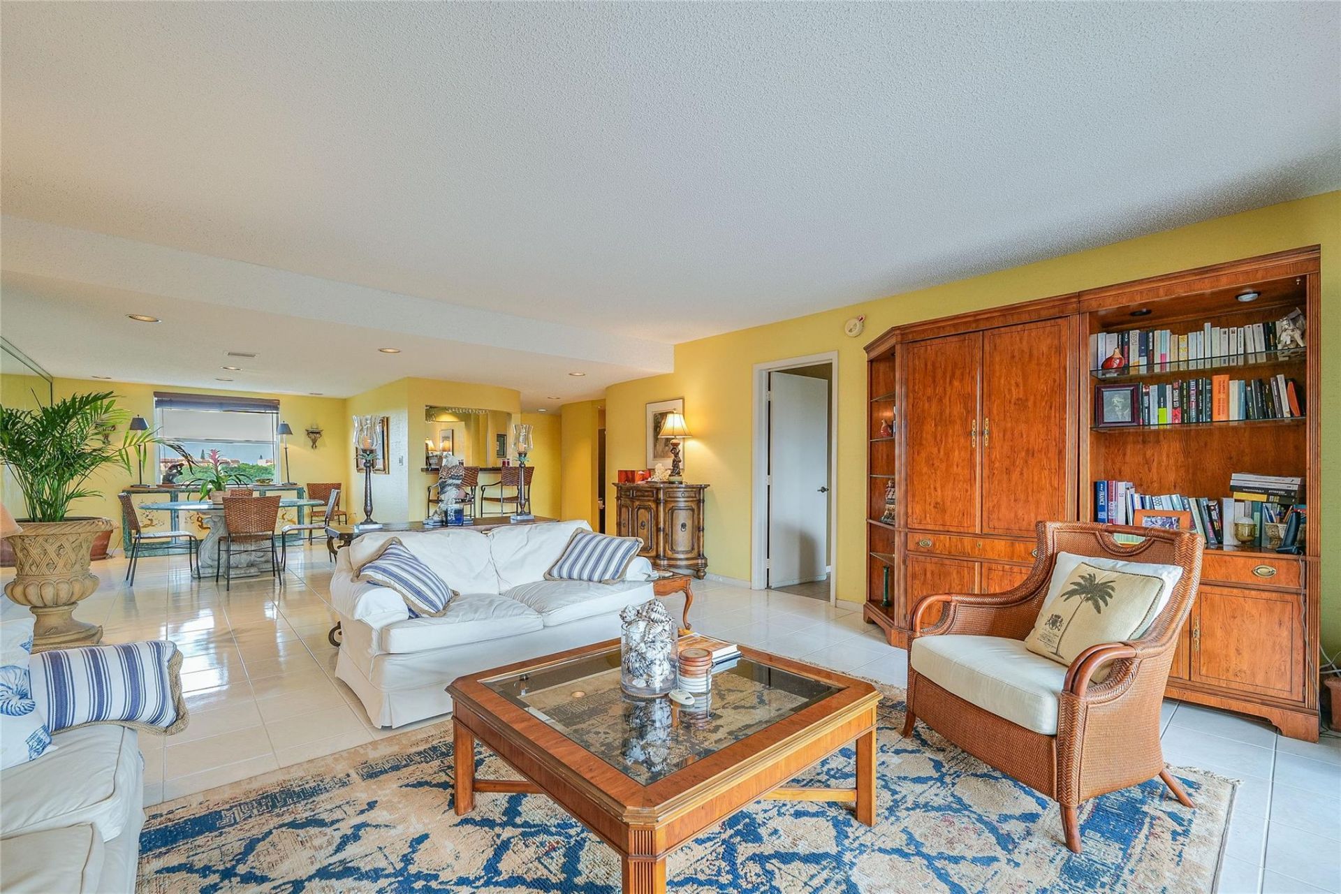 3930 Inverrary Boulevard, Unit 608 D, Lauderhill, FL 33319 Photo