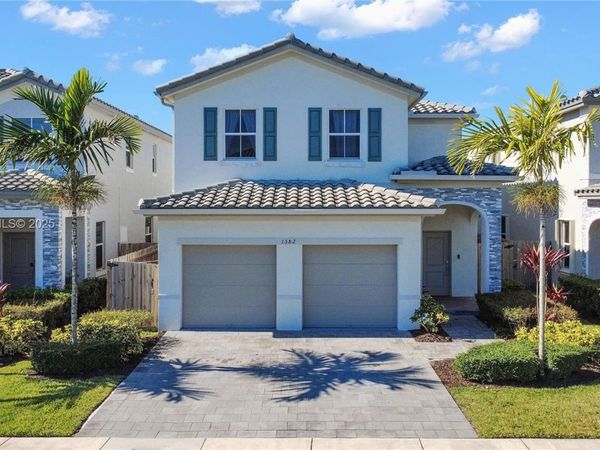 1382 SE 26th Rd, Homestead, FL 33035