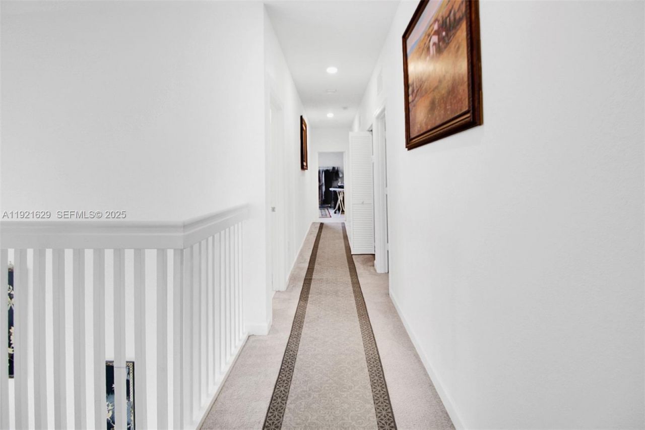 1382 SE 26th Rd, Homestead, FL 33035 Photo