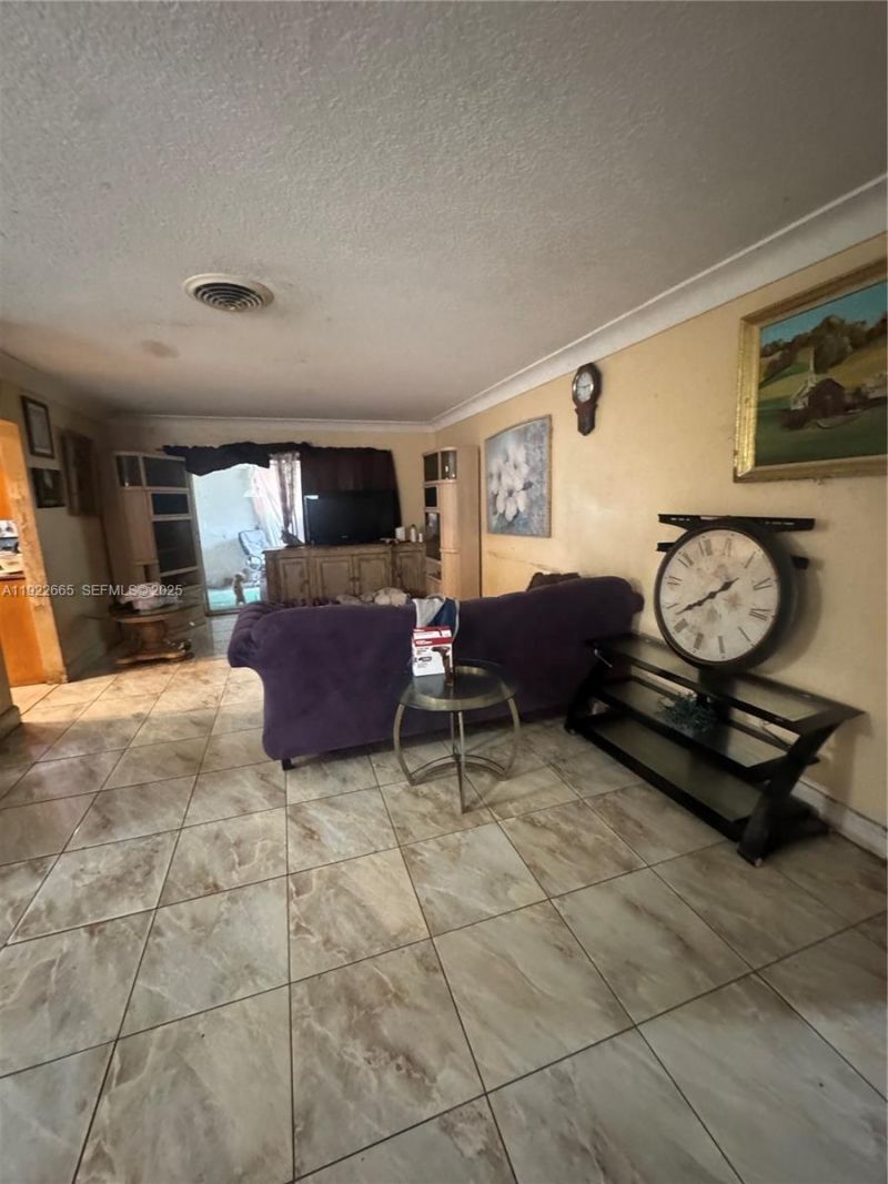 2231 NW 43rd Ter, Lauderhill, FL 33313 Photo