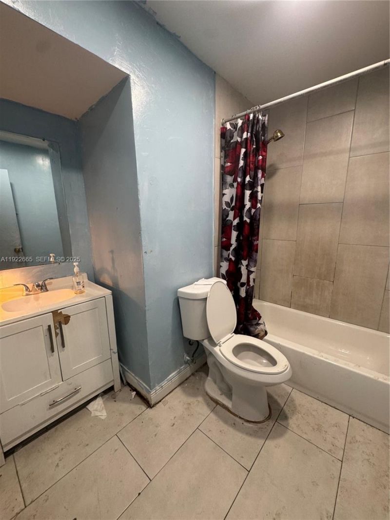 2231 NW 43rd Ter, Lauderhill, FL 33313 Photo