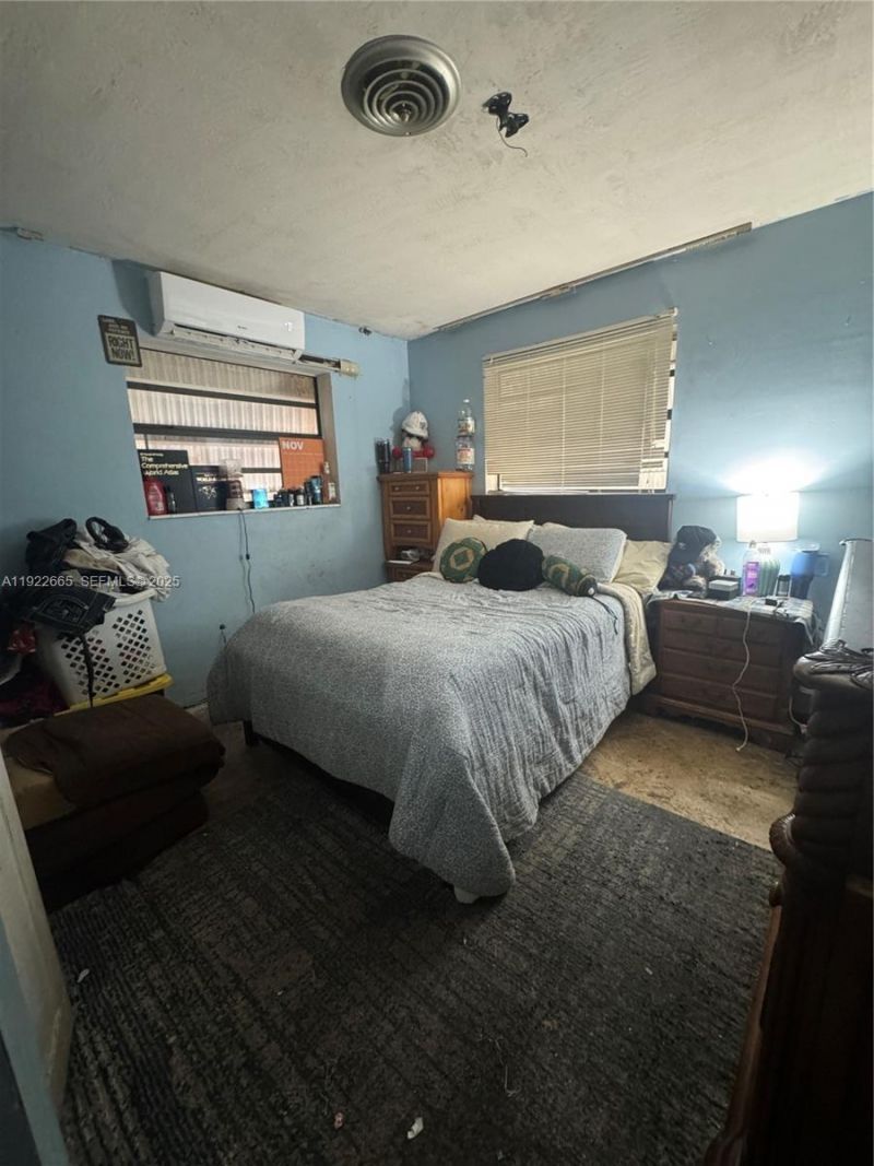 2231 NW 43rd Ter, Lauderhill, FL 33313 Photo