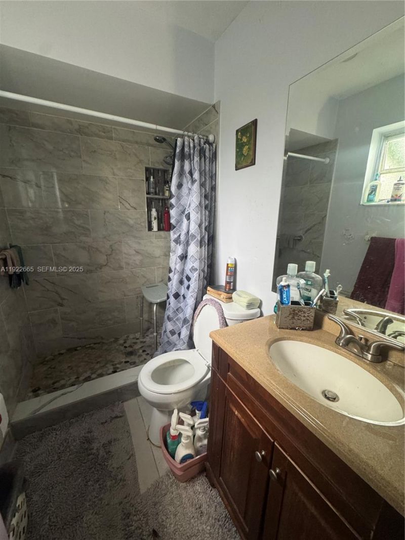 2231 NW 43rd Ter, Lauderhill, FL 33313 Photo