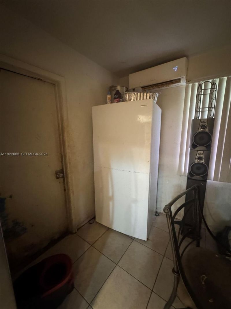 2231 NW 43rd Ter, Lauderhill, FL 33313 Photo