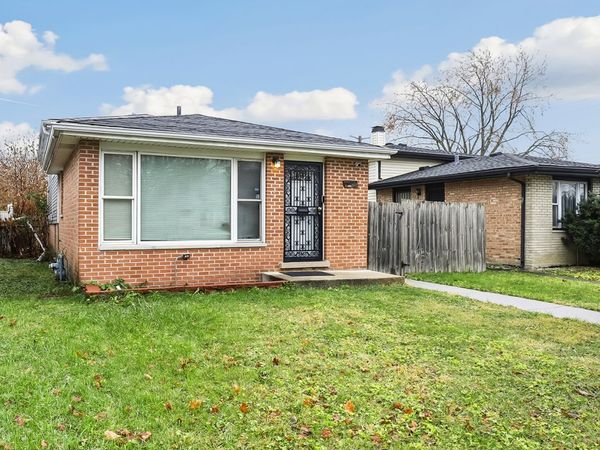 16037 Marshfield Avenue, Harvey, IL 60426