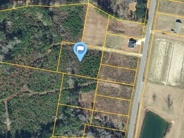 1708 Heritage Rd., Loris, SC 29569