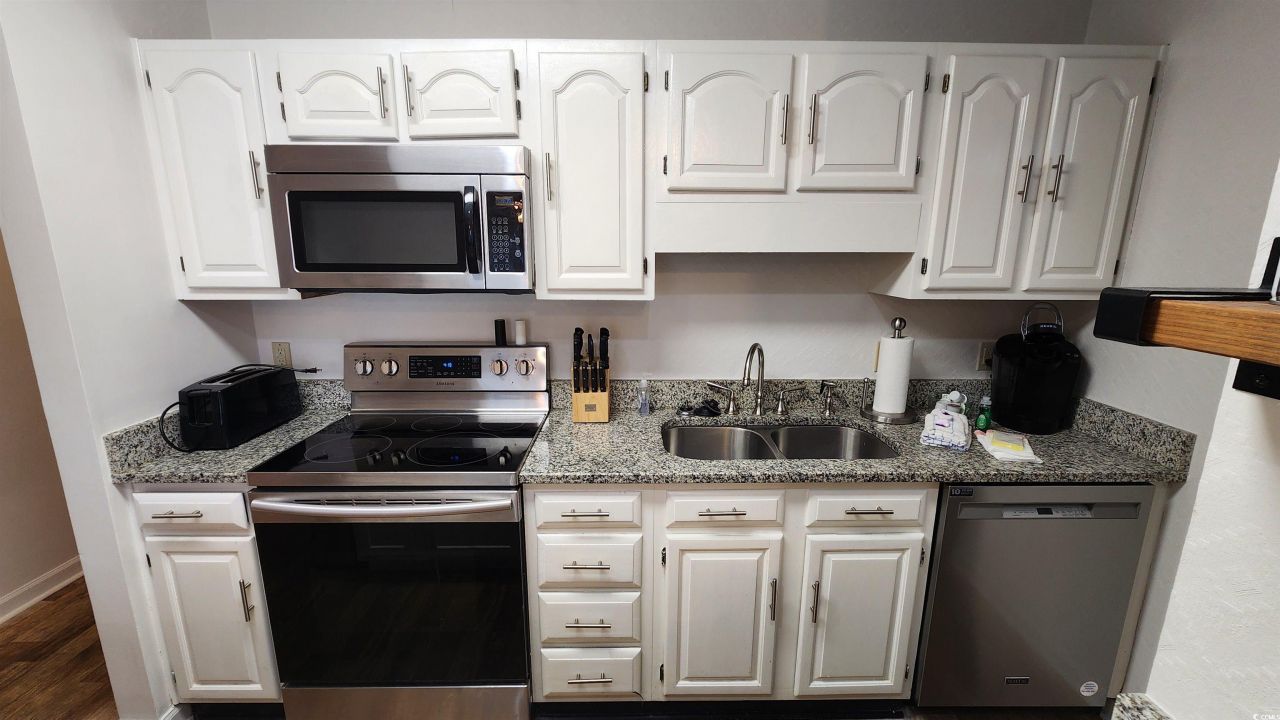 210 Double Eagle Dr. Photo 7