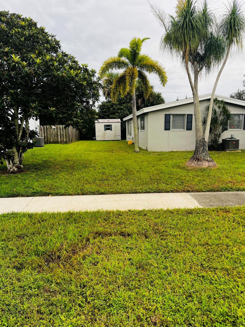 802 Royal Palm Beach Boulevard, Royal Palm Beach, FL 33411 Photo