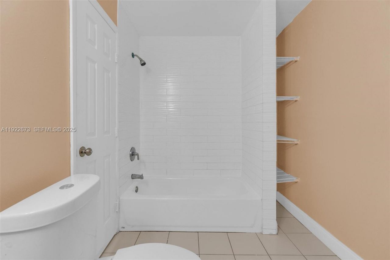 10220 SW 178th St, Unit 10220, Miami, FL 33157 Photo